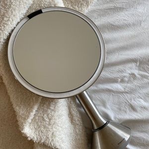 Simple human mirror
